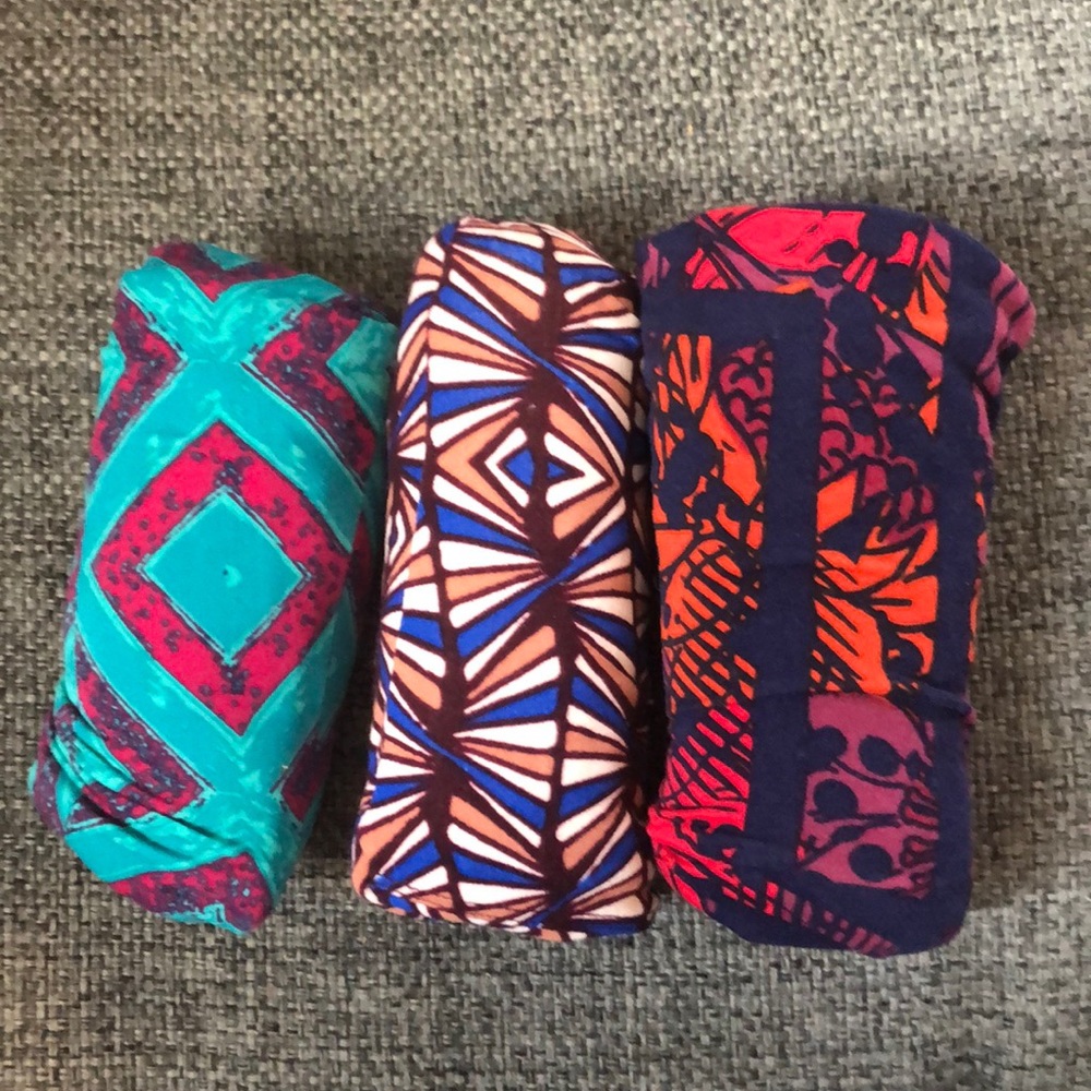 LulaRoe leggings bundle of 3 OZ